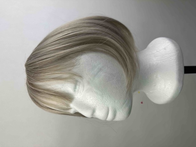 Prodej vzorků - Zamítnutá novinka Mikádo s ofinou (Světlá blond)
